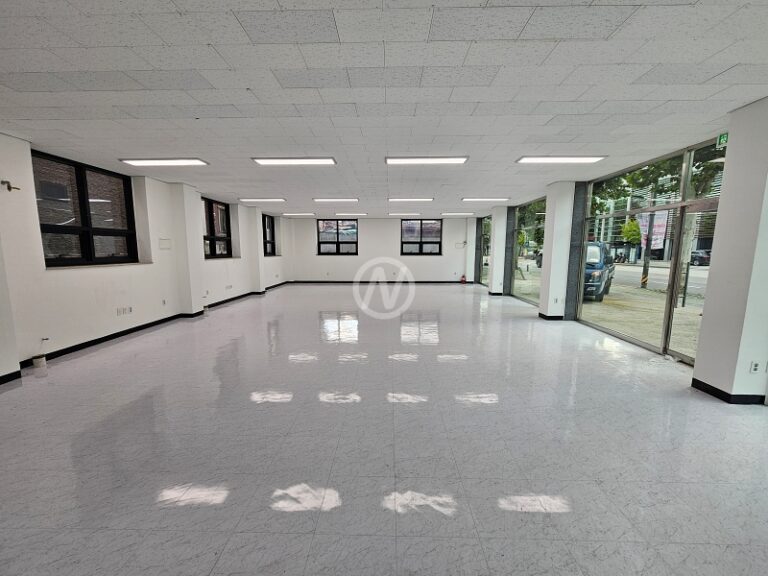 장한평역사무실 장한평사무실 대형사무실 호원부동산 호원부동산, 동대문구부동산, 장안동부동산, 중랑구부동산, 성동구부동산, 성북구부동산, 강남구부동산, 강동구부동산, 강북구부동산, 강서구부동산, 관악구부동산, 광진구부동산, 구로구부동산, 금천구부동산, 노원구부동산, 도봉구부동산, 동작구부동산, 마포구부동산, 서대문구부동산, 서초구부동산, 송파구부동산, 양천구부동산, 영등포구부동산, 용산구부동산, 은평구부동산, 종로구부동산, 중구부동산, 청량리동부동산, 전농동부동산, 답십리동부동산, 신설동부동산, 용두동부동산, 제기동부동산, 회기동부동산, 휘경동부동산, 이문동부동산,면목동부동산, 상봉동부동산, 중화동부동산, 묵동부동산, 망우동부동산, 신내동부동산, 용답동부동산, 성수동부동산, 왕십리부동산, 마장동부동산, 행당동부동산, 금호동부동산, 옥수동부동산, 송정동부동산, 군자동부동산, 구의동부동산, 중곡동부동산, 광장동부동산, 화양동부동산, 자양동부동산, 능동부동산, 서초동부동산, 잠원동부동산, 반포동부동산, 방배동부동산, 양재동부동산, 우면동부동산